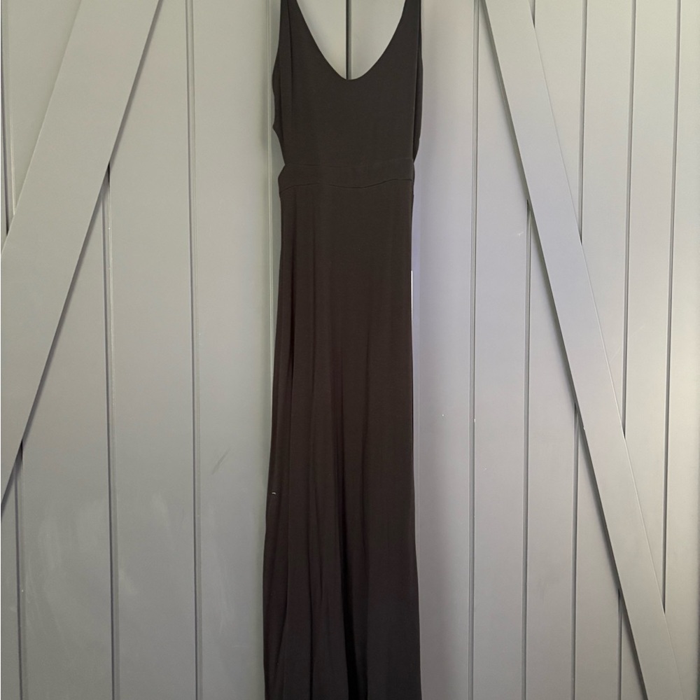Black Sleeveless Maxi Dress